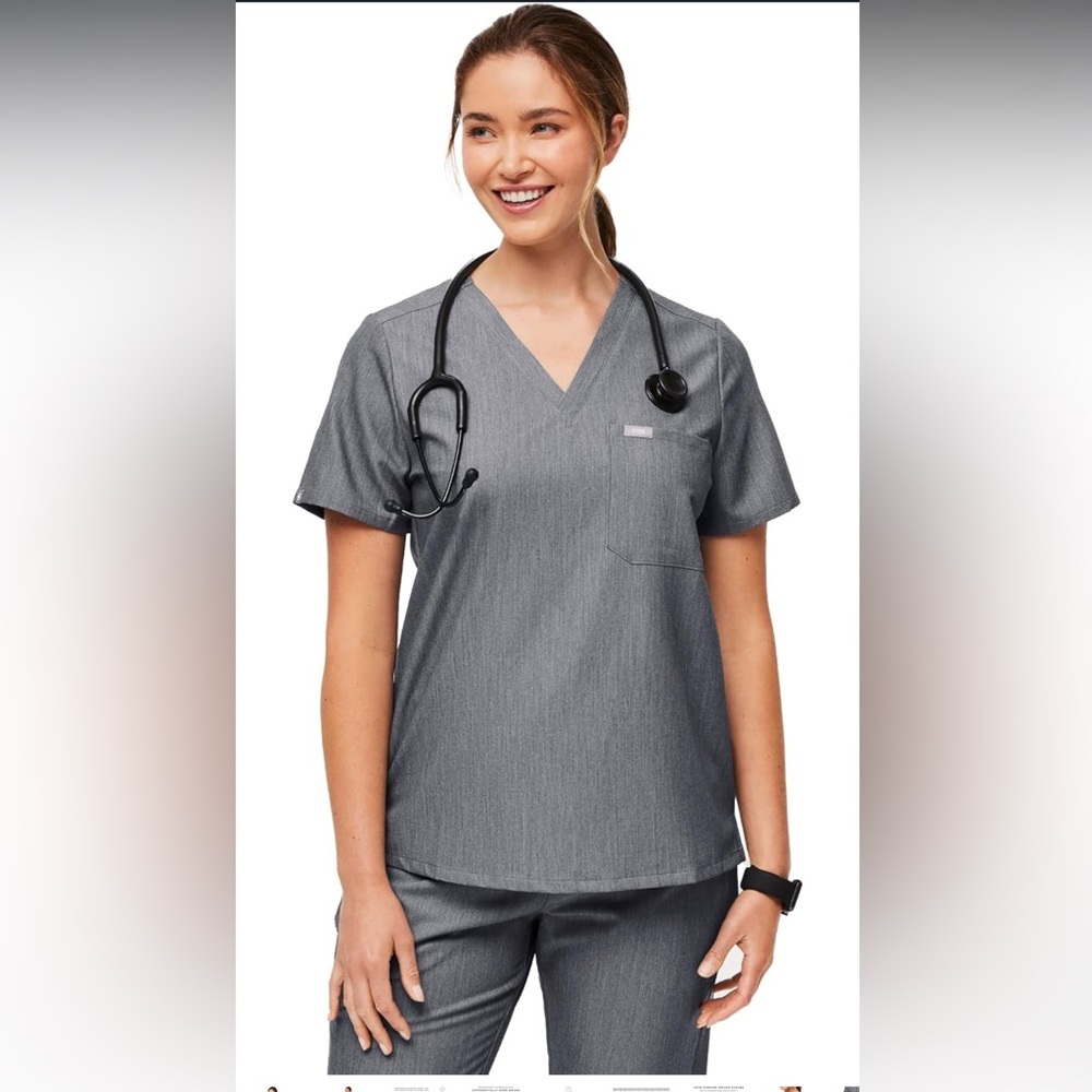 FIGS Catarina Technical Collection Scrub Top Gray Small